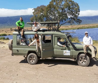 Volunteers enjoying a Safari experience in Tanzania