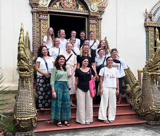 Volunteers in Chiang Mai city tour during orientation